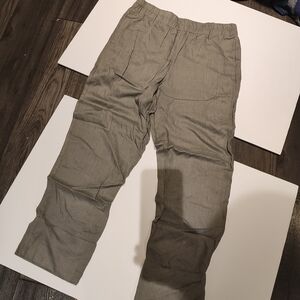 Women's Elastic-Waist Olive Chinos